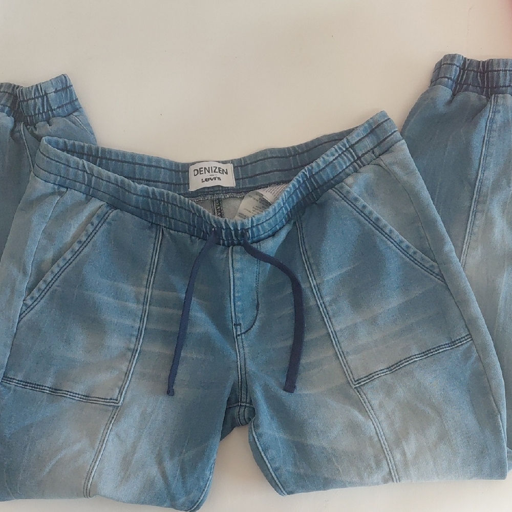 Denizen from Levi's Light Blue Jeans